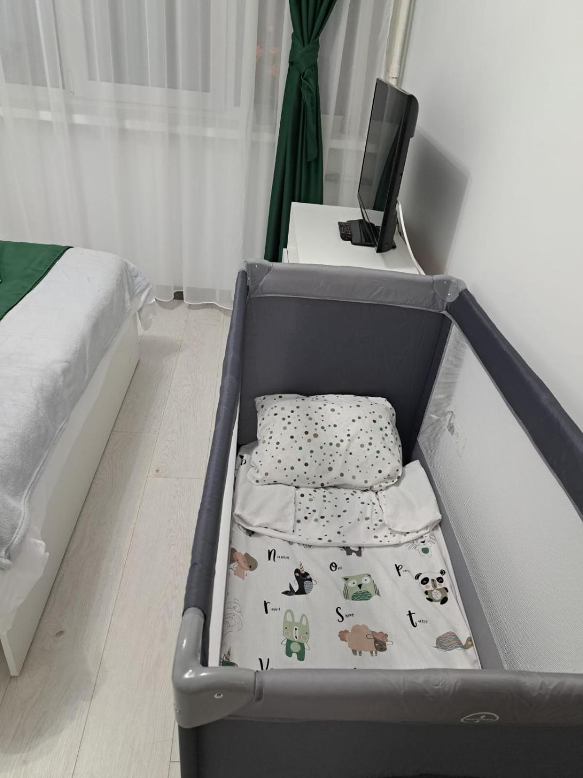 Mia Apartments Κραϊόβα Εξωτερικό φωτογραφία